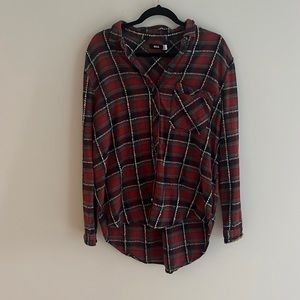 BDG red flannel - size Large, super comfortable